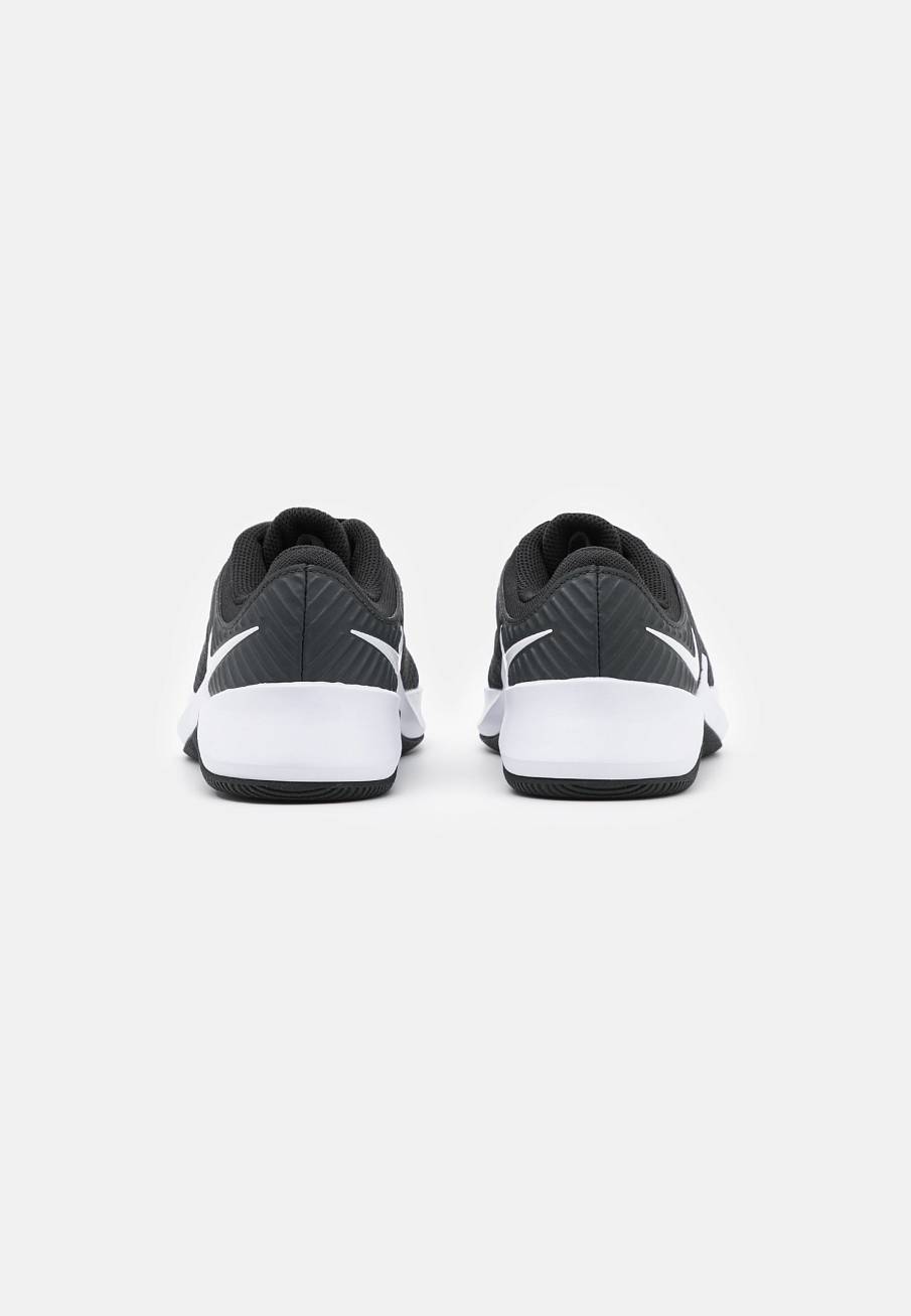 Фото № 2 с приближением к товару «‎Nike Mc Trainer»