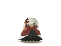 Фото № 2 с приближением к товару «‎New Balance 327»