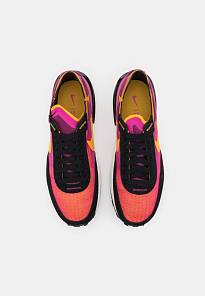 Фото № 4 с приближением к товару «‎Nike Waffle One »