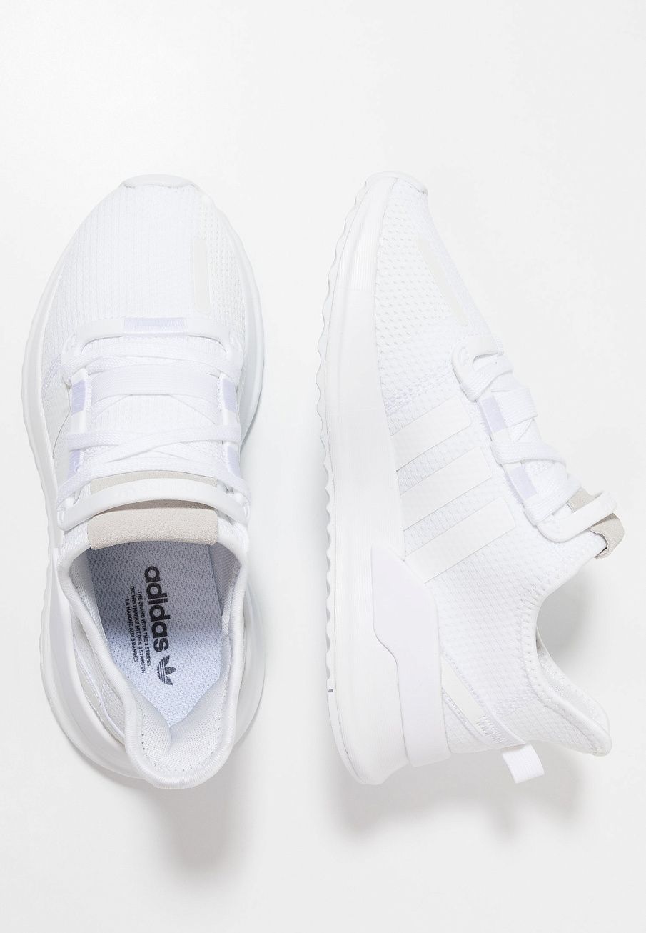Фото № 2 с приближением к товару «‎Adidas U_path »