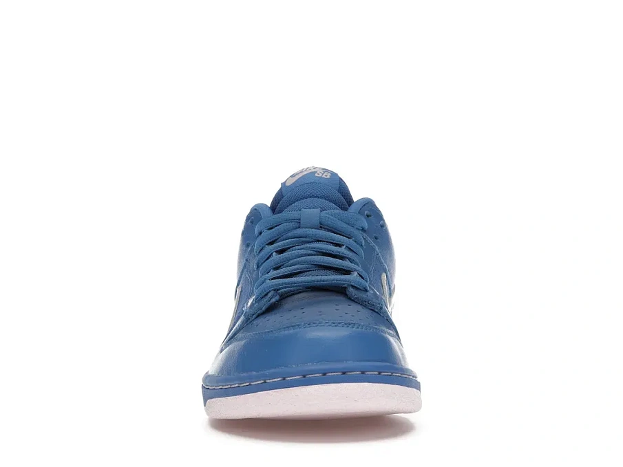 Фото № 2 с приближением к товару «‎Nike SB Dunk Low Varsity Blue Pink Ice»