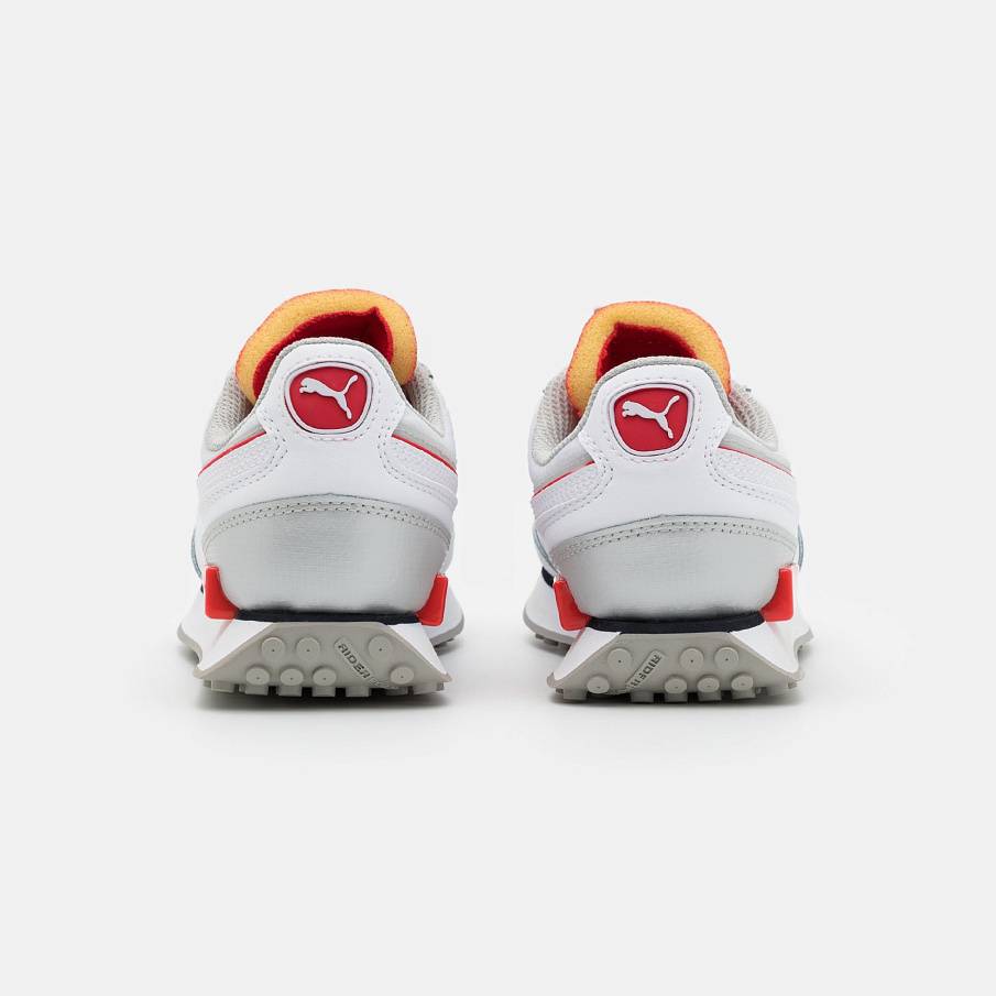 Фото № 3 с приближением к товару «‎Puma Future Rider Double Tech »