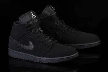 Nike Air Jordan 1 Retro Nubuck Triple  - 3