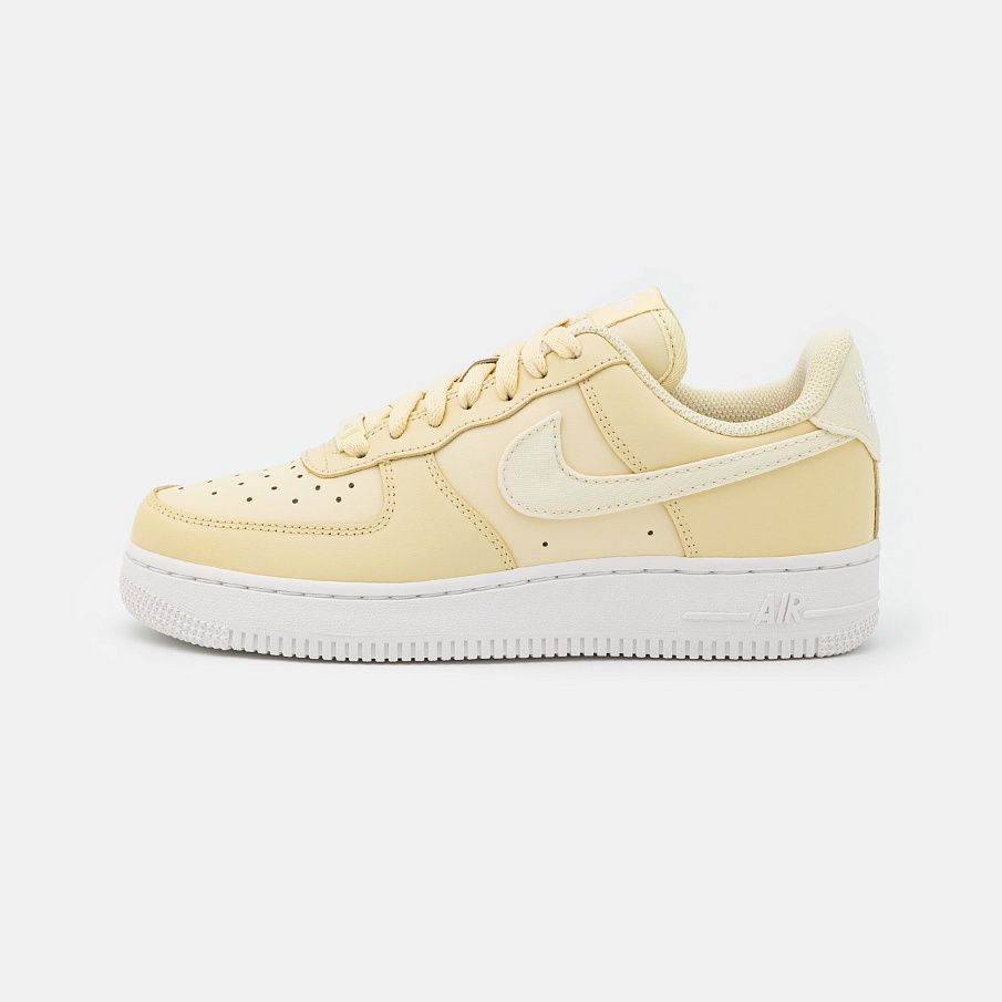 Фото № 1 с приближением к товару «‎Nike Air Force 1 07 »