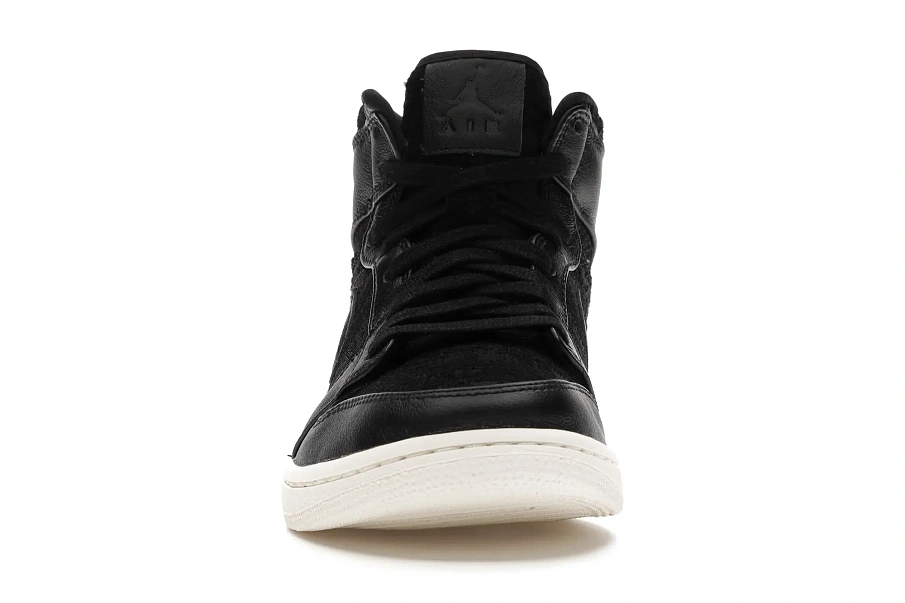 Фото № 2 с приближением к товару «‎Jordan 1 Retro High Black Sail »