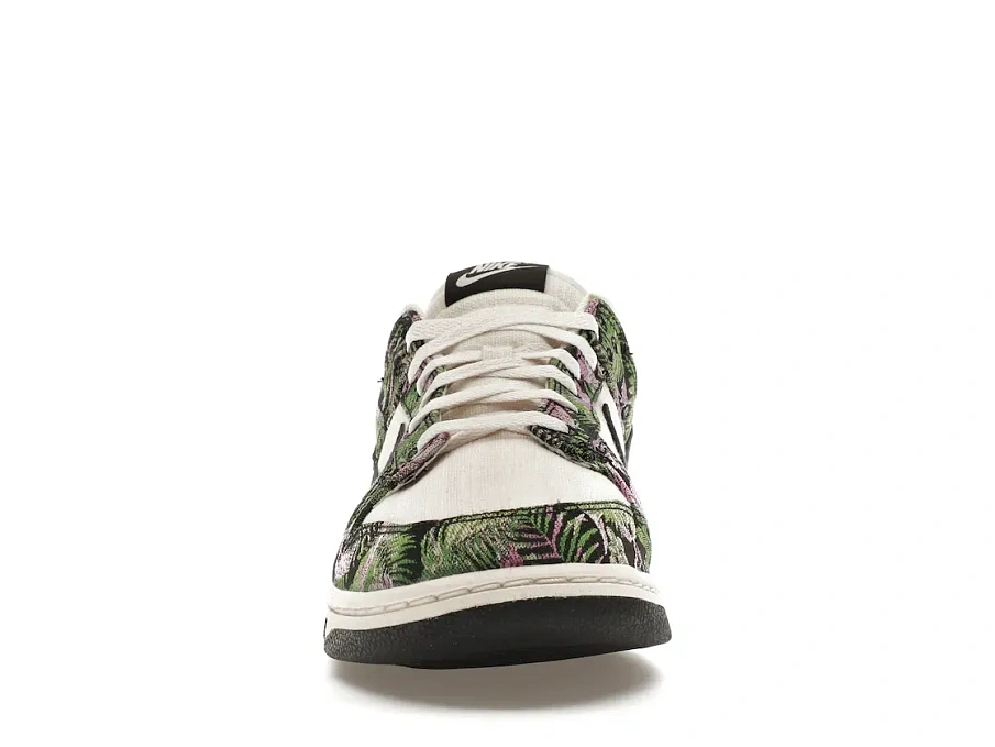 Фото № 2 с приближением к товару «‎Nike Dunk Low Floral Tapestry »