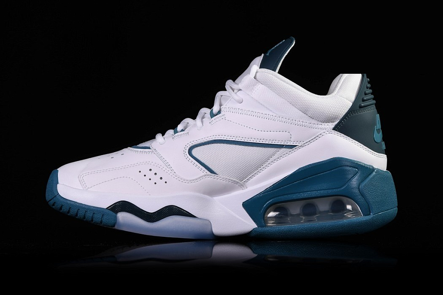 Фото № 1 с приближением к товару «‎Nike Air Jordan Point Lane Retro Aqua»