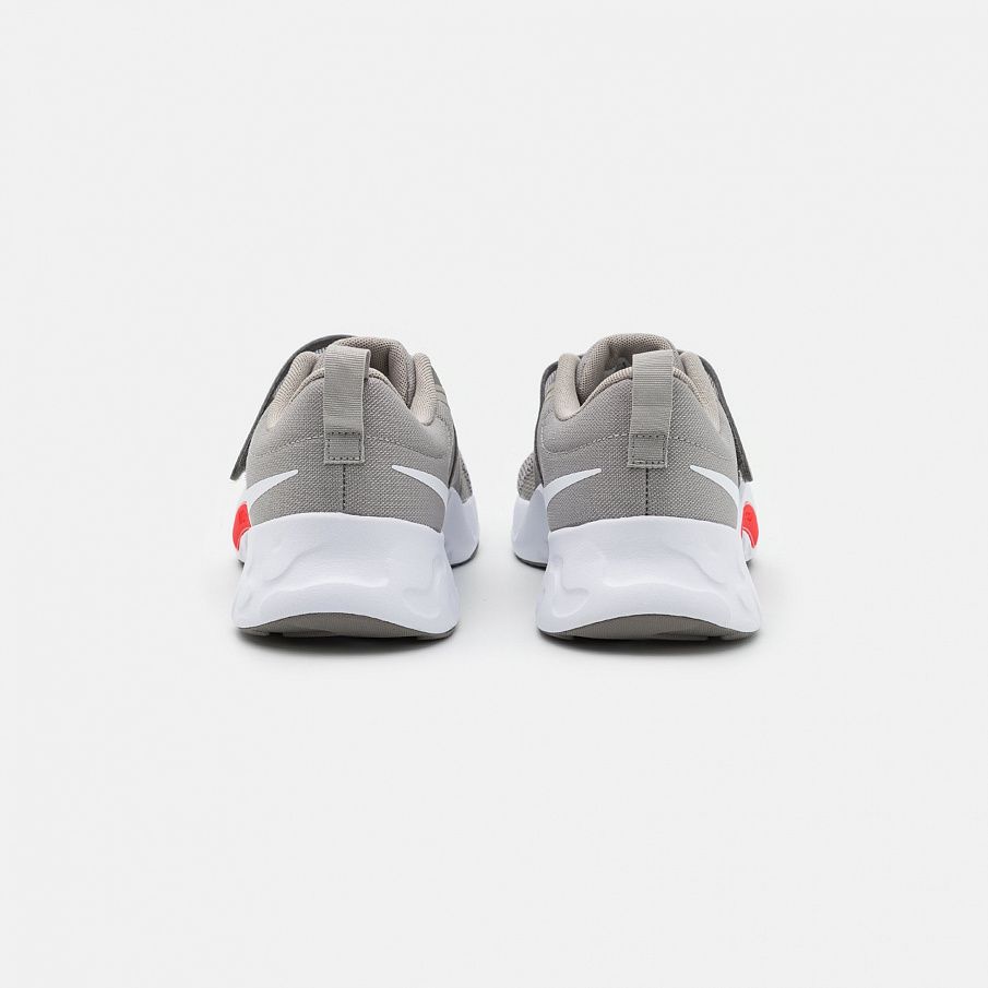 Фото № 3 с приближением к товару «‎Nike Renew Retaliation 4»