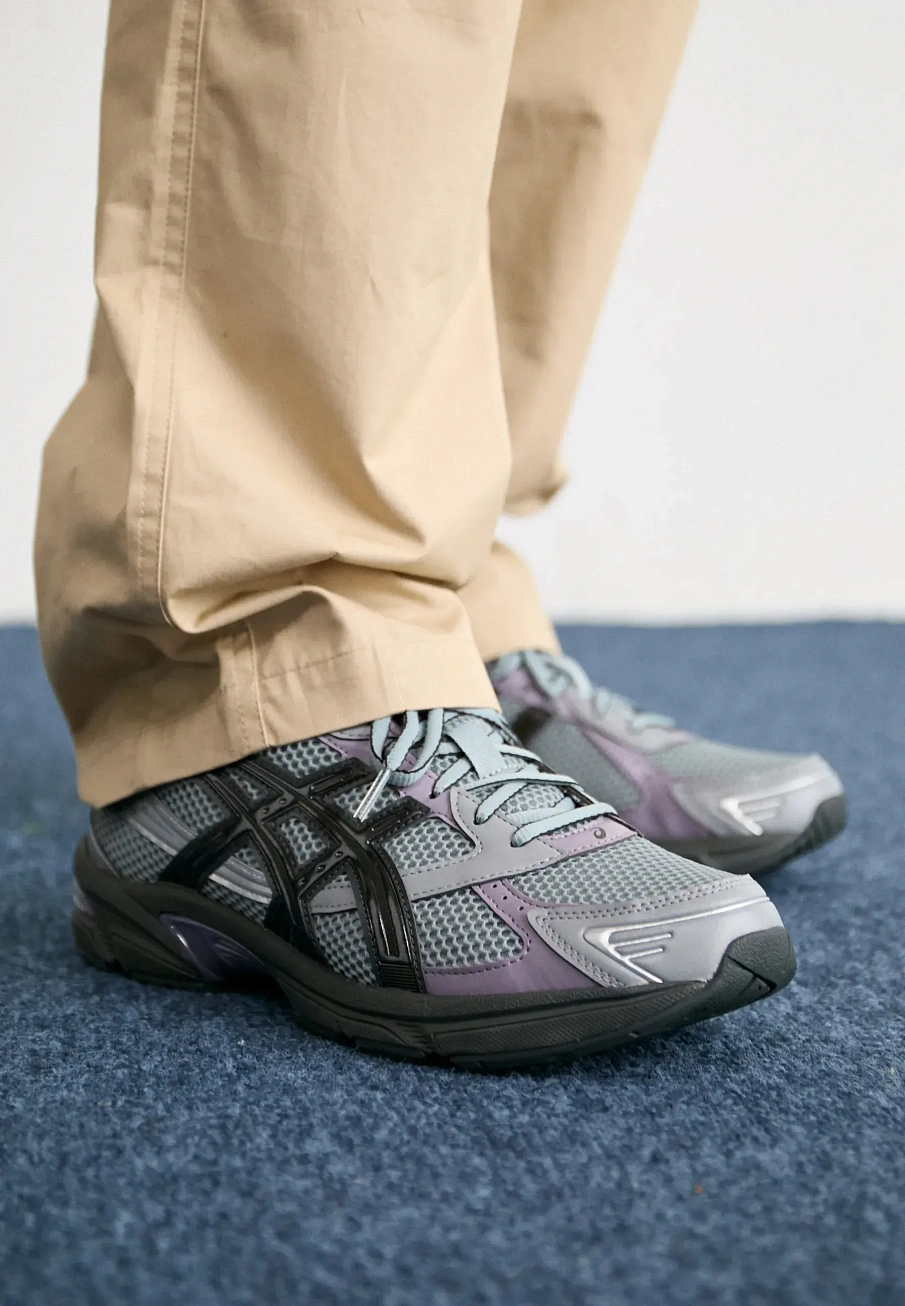 Фото № 2 с приближением к товару «‎GEL-1130 UNISEX»