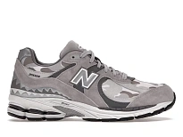 Фото № 1 с приближением к товару «‎New Balance 2002R»