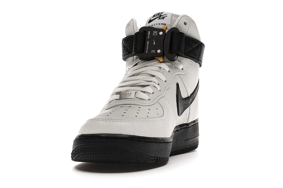 Фото № 3 с приближением к товару «‎Nike Air Force 1 High Alyx White Black (2020)»