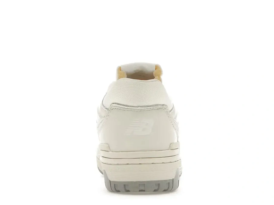 Фото № 4 с приближением к товару «‎New Balance 550»