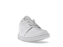 Фото № 6 с приближением к товару «‎Jordan 1 Low Triple White (2022) »