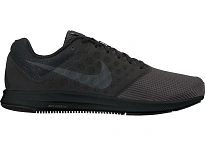 Фото № 1 с приближением к товару «‎Nike Downshifter 7»
