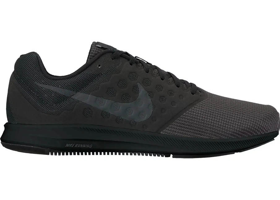 Фото № 1 с приближением к товару «‎Nike Downshifter 7»