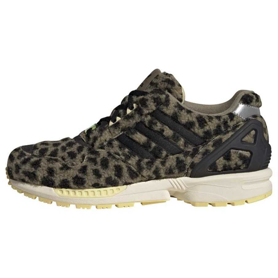 Фото № 1 с приближением к товару «‎Кроссовки Adidas SPAD111A23G-M11»