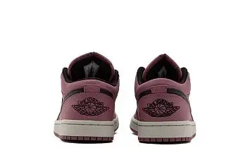 Nike Air Jordan 1 Retro Wmns Mulberry  - 4