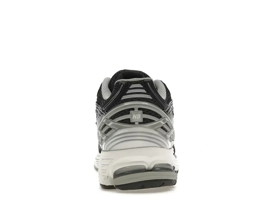 Фото № 4 с приближением к товару «‎New Balance 1906R»