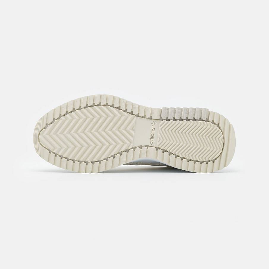 Фото № 5 с приближением к товару «‎Adidas Retropy F2 »