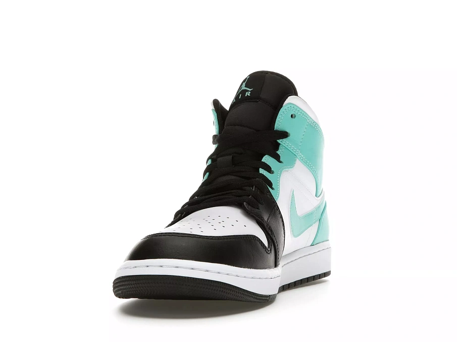 Фото № 4 с приближением к товару «‎Jordan 1 Mid Tropical Twist Igloo»