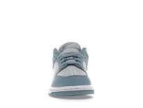 Фото № 2 с приближением к товару «‎Nike Dunk Low»