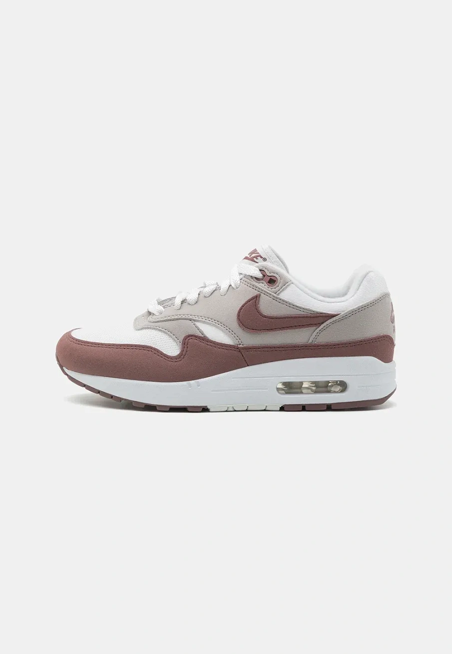 Фото № 1 с приближением к товару «‎AIR MAX 1 '87»