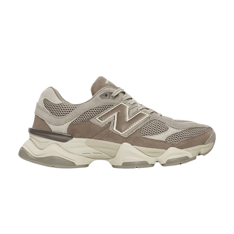 Фото № 1 с приближением к товару «‎New Balance 9060 Big Kid Mushroom Arid Stone»