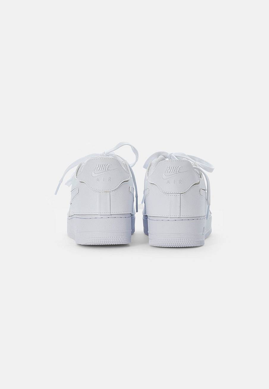 Фото № 5 с приближением к товару «‎Nike Af1 »