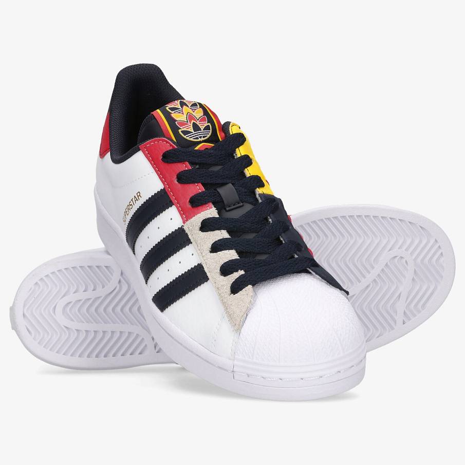 Фото № 3 с приближением к товару «‎Adidas Superstar»