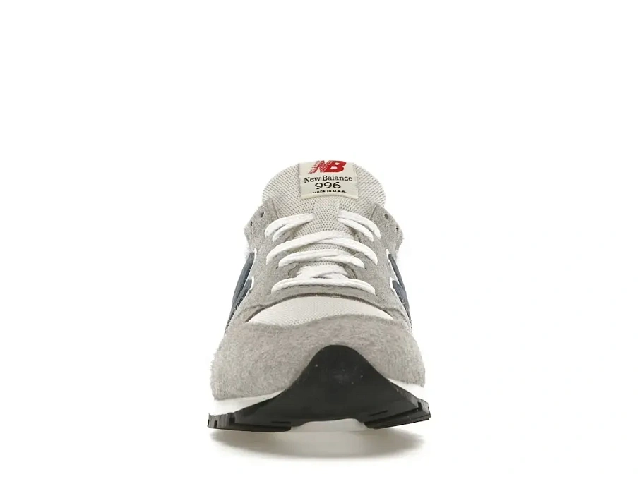 Фото № 2 с приближением к товару «‎New Balance 996»