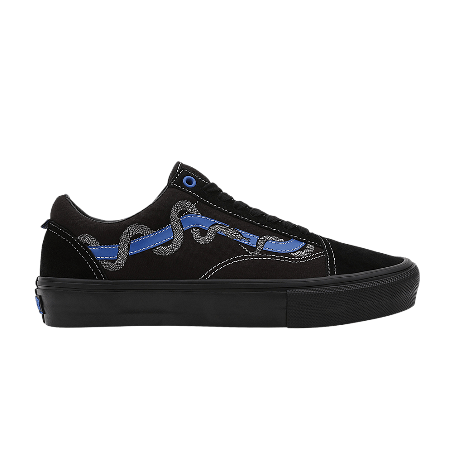 Фото № 1 с приближением к товару «‎Breana Geering x Vans Skate Old Skool Black Blue Snake»
