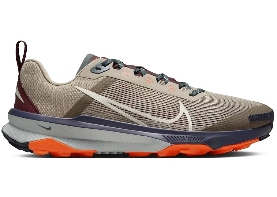 Фото № 1 с приближением к товару «‎Nike React Terra Kiger 9»