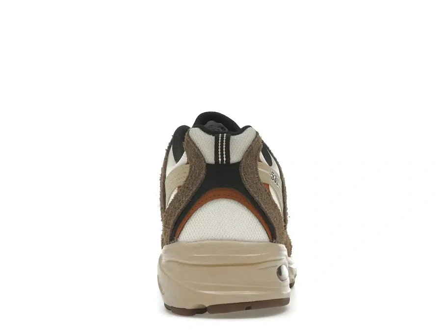 Фото № 4 с приближением к товару «‎New Balance 530»