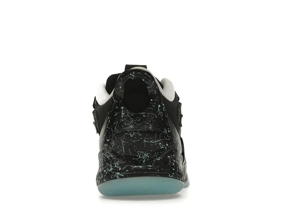 Фото № 4 с приближением к товару «‎Nike Adapt BB 2.0 Mag Alternate (US Charger)»