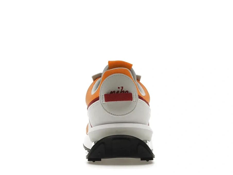 Фото № 4 с приближением к товару «‎Nike Air Max Pre-Day Kumquat»