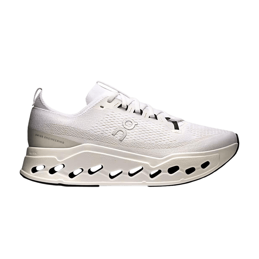 Фото № 1 с приближением к товару «‎ON Cloudsurfer Max Wide White»
