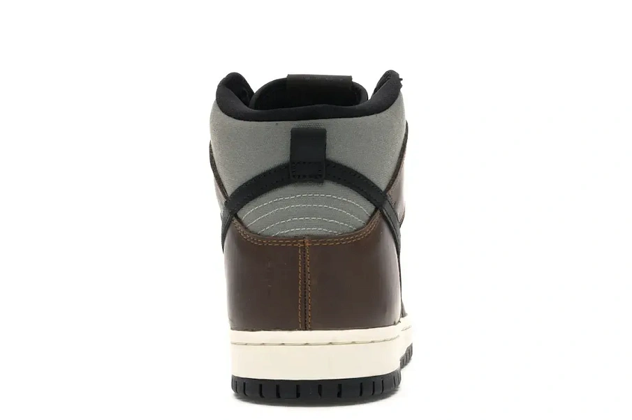 Фото № 4 с приближением к товару «‎Nike SB Dunk High Baroque Brown»