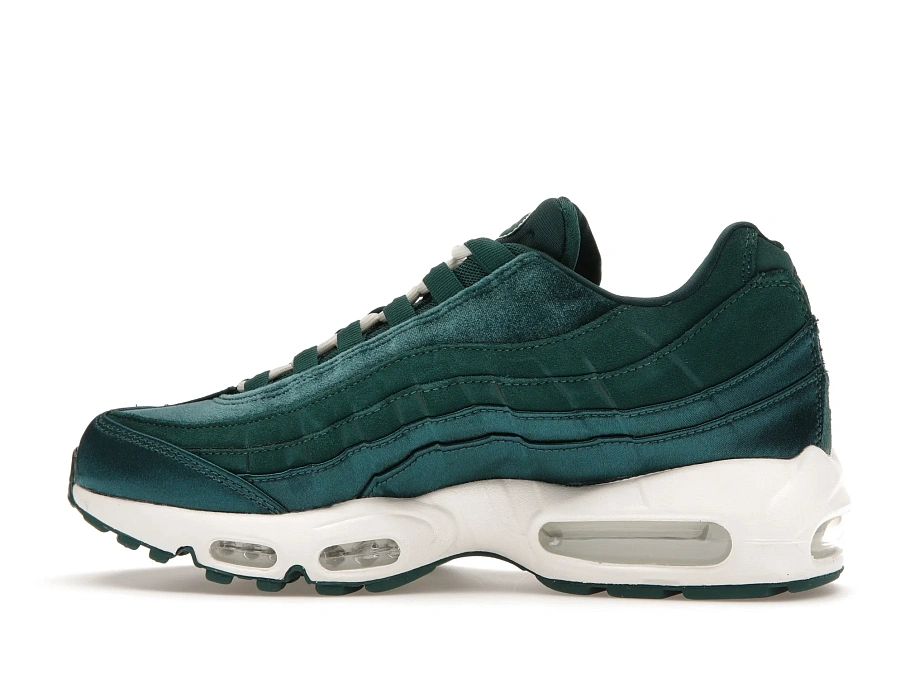 Фото № 5 с приближением к товару «‎Nike Air Max 95 Green Velvet »