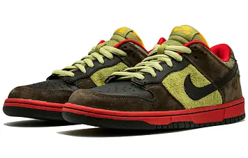 Nike SB Dunk Low Premium "Asparagus" Sneakers BrownGreen - 3