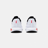 Фото № 3 с приближением к товару «‎Puma Twitch »