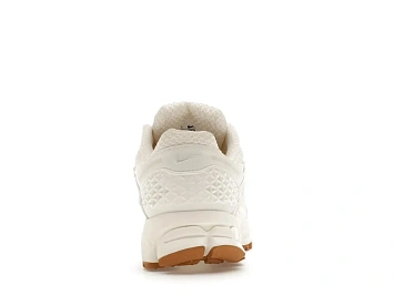 Nike Zoom Vomero 5 - 4