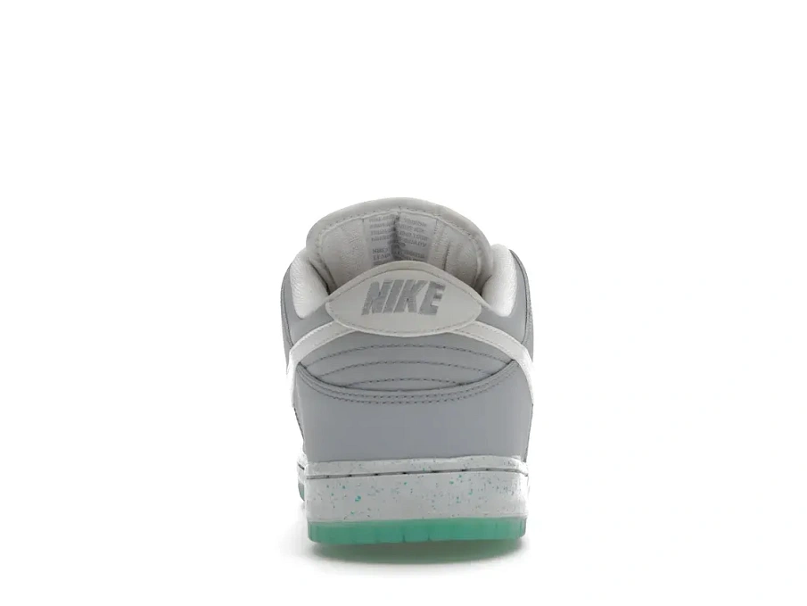 Фото № 4 с приближением к товару «‎Nike SB Dunk Low Marty McFly»