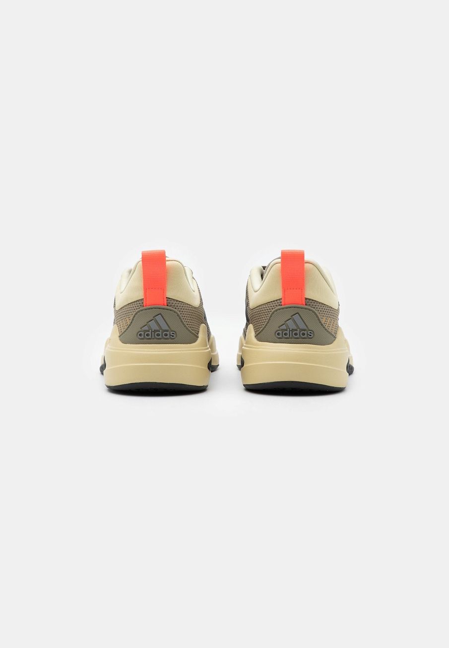 Фото № 3 с приближением к товару «‎Adidas Trainer »