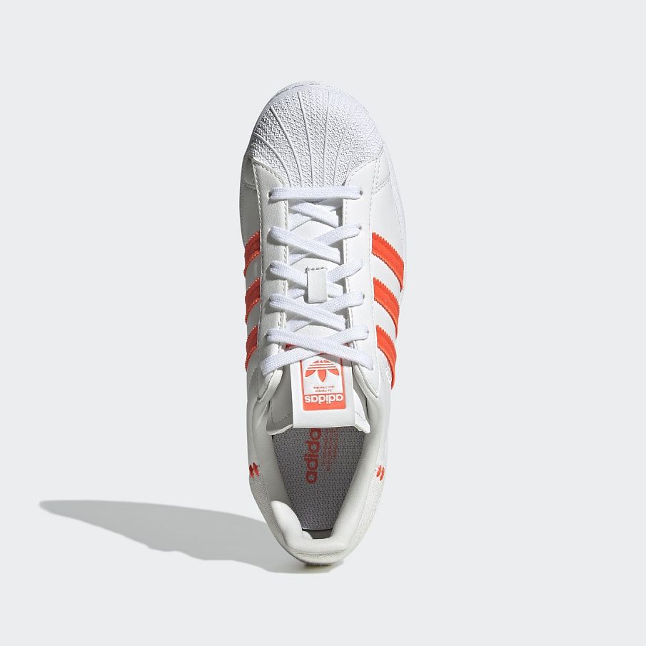 Фото № 3 с приближением к товару «‎Adidas Superstar »