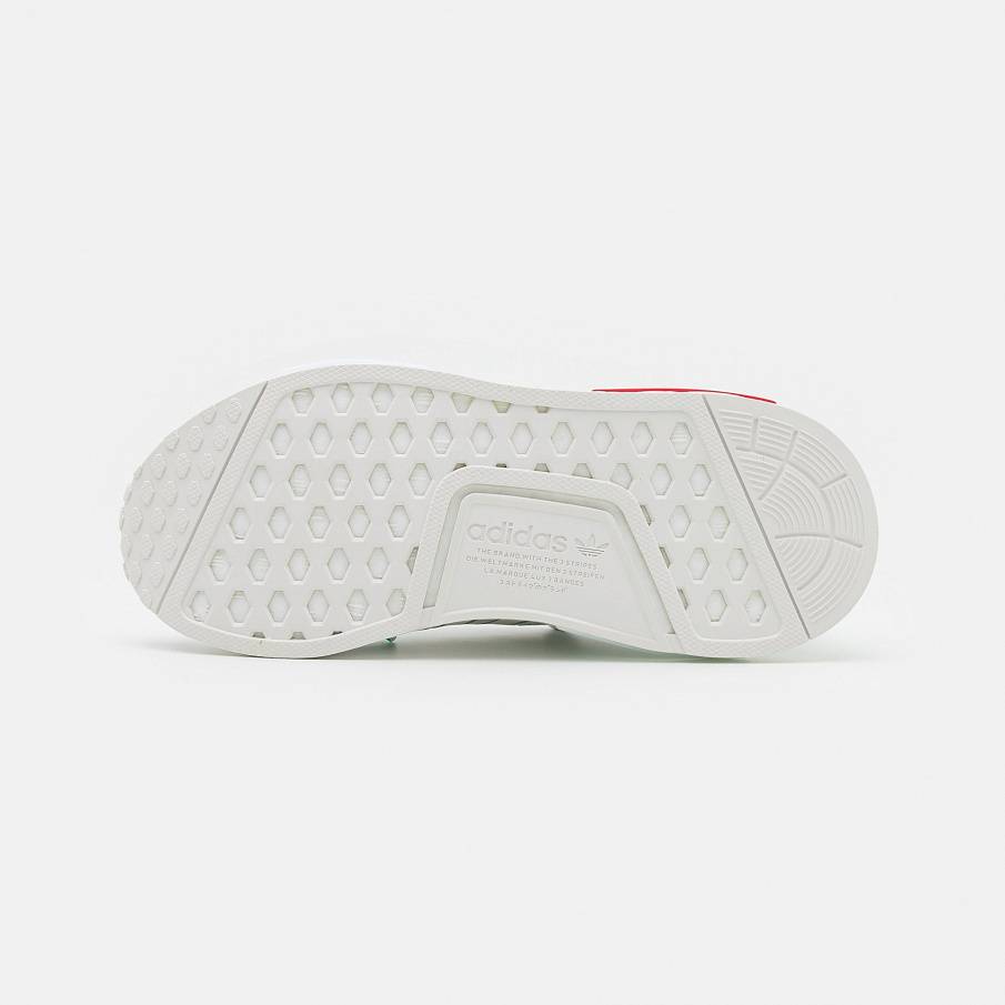 Фото № 5 с приближением к товару «‎Adidas Nmd_r1 »