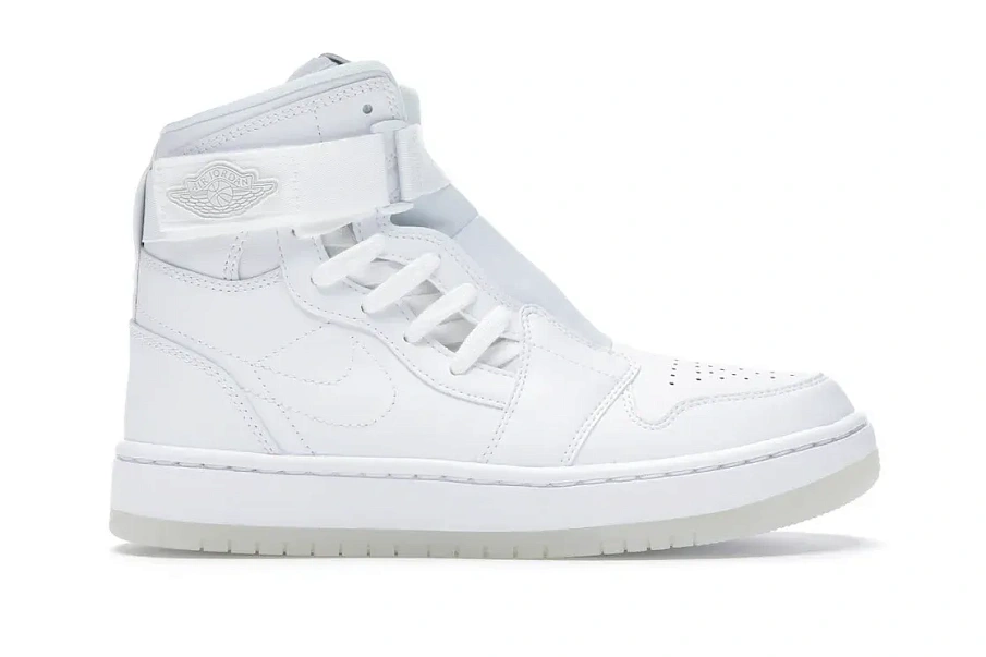 Фото № 1 с приближением к товару «‎Jordan 1 Nova XX White »