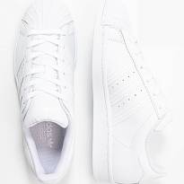 Фото № 4 с приближением к товару «‎Adidas Superstar »