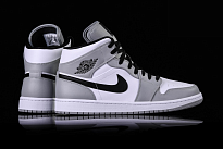 Фото № 3 с приближением к товару «‎Nike Air Jordan 1 Retro GS Smoke»