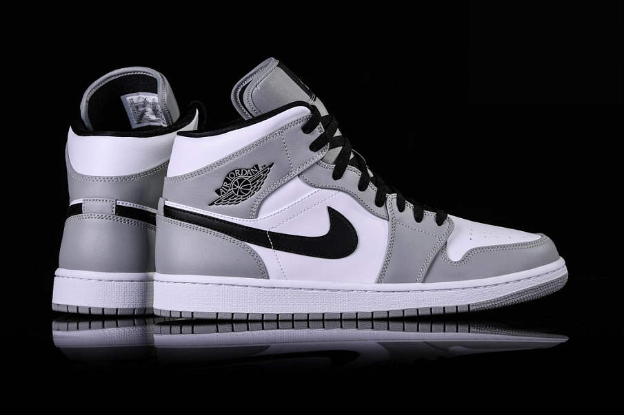 Фото № 3 с приближением к товару «‎Nike Air Jordan 1 Retro GS Smoke»