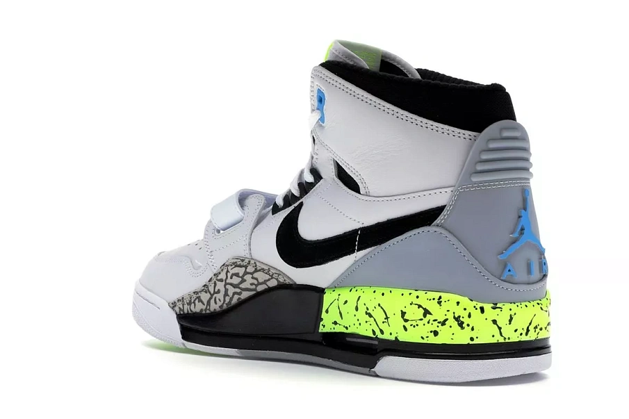 Фото № 3 с приближением к товару «‎Jordan Legacy 312 Command Force Volt»